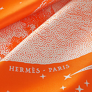 Clair de Lune scarf 70 | Hermès USA